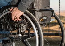O que significa sonhar com cadeira de rodas